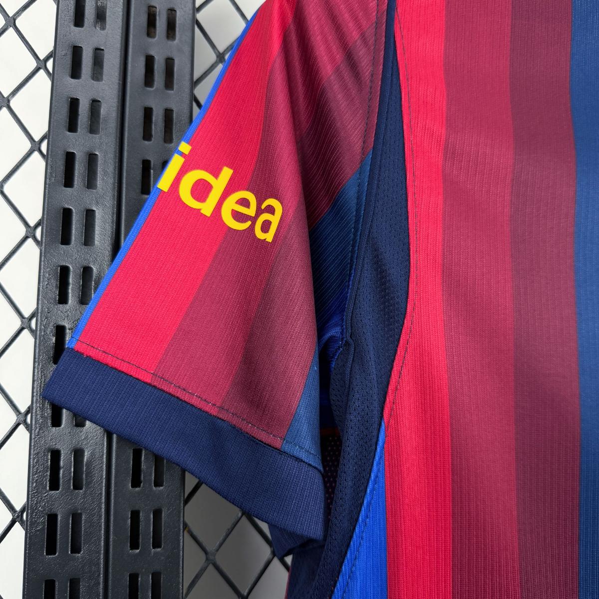 Barcelone - Domicile 2026/27 - choppe ton maillot