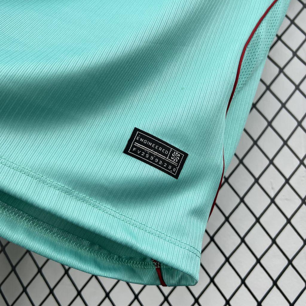 Barcelone - Troisième 26/27 - choppe ton maillot