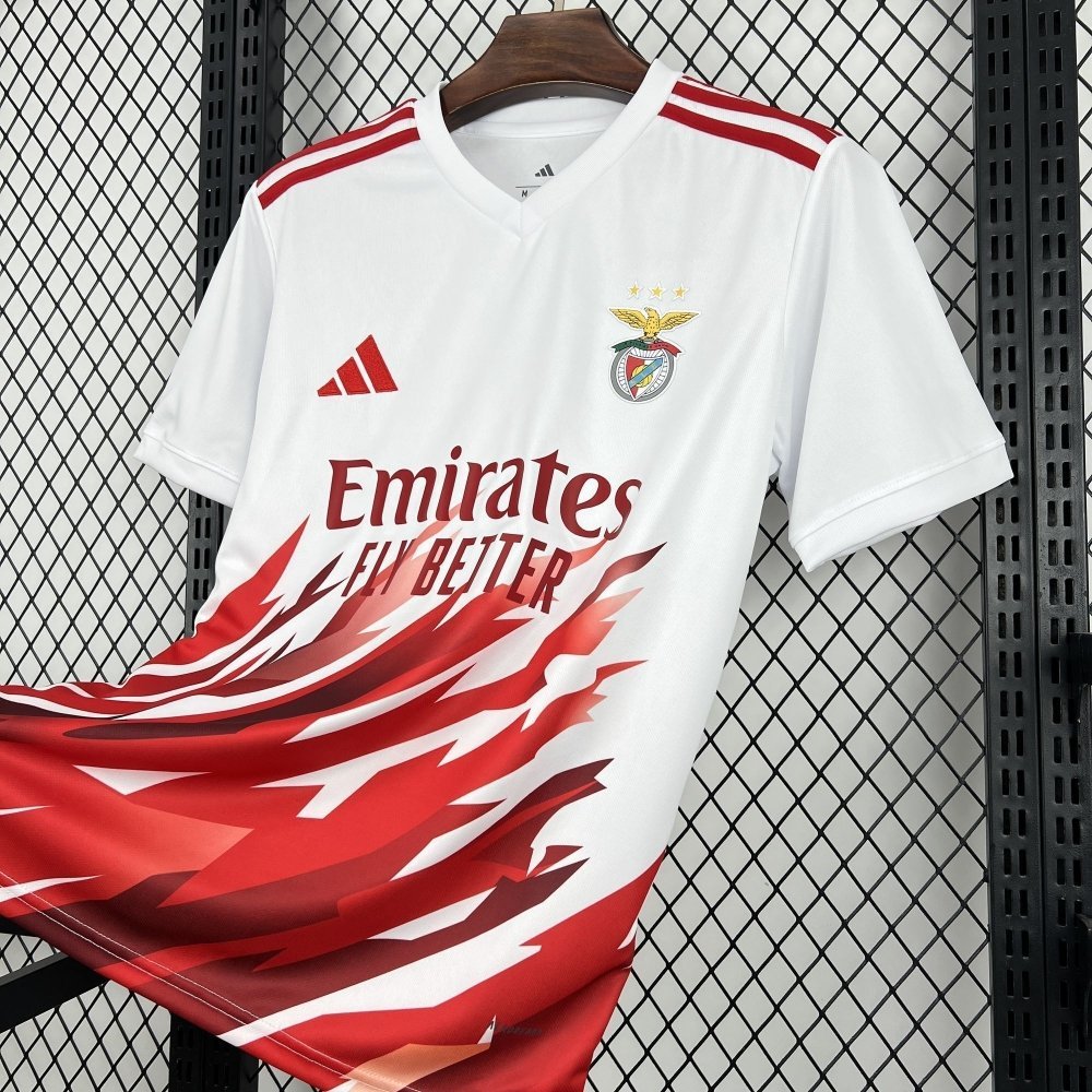 Benfica Concept 26/27 - Choppe ton maillot
