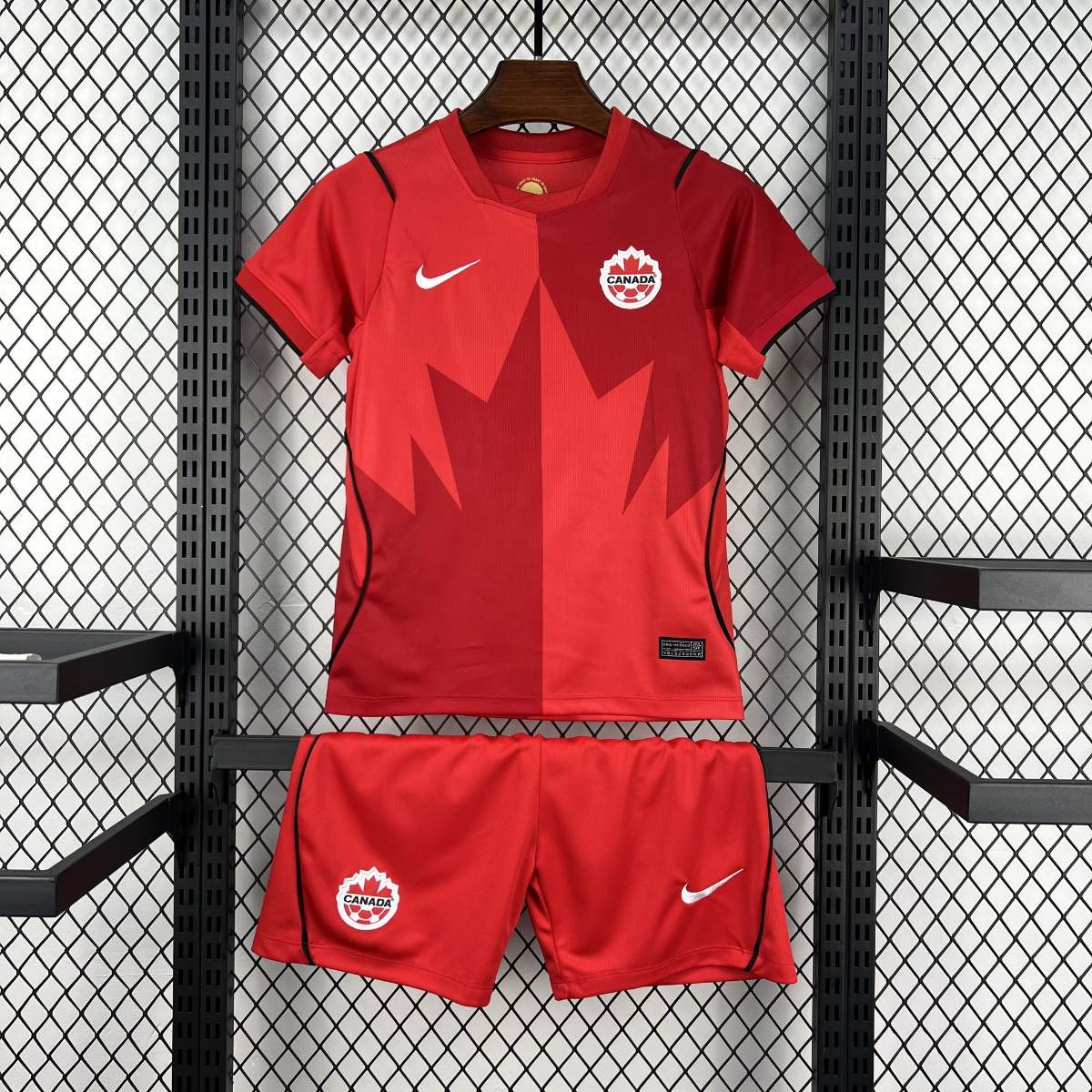 Kit enfant Canada DOM Coupe Du Monde 2026 - Choppe ton maillot