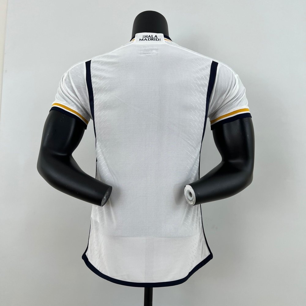 Real Madrid Dom Player Version 23/24 - Choppe ton maillot